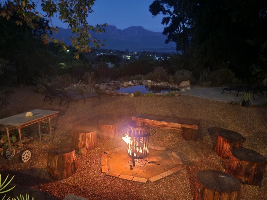 To Let 3 Bedroom Property for Rent in La Concorde Western Cape